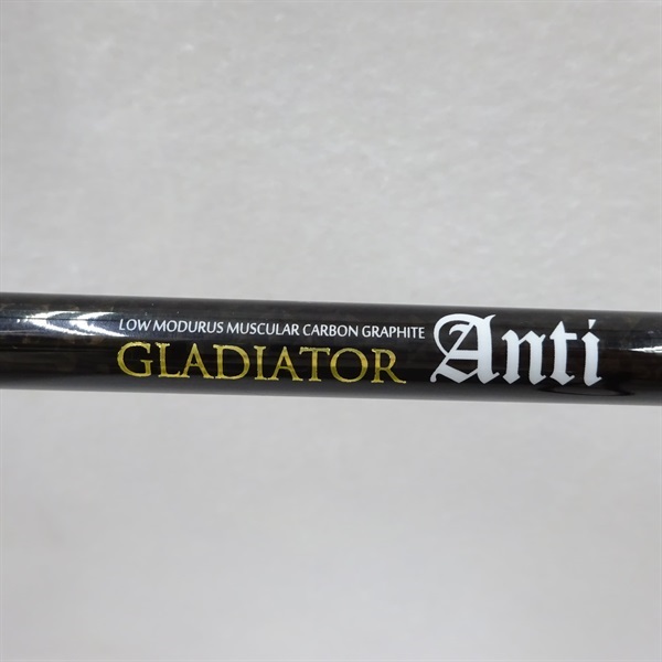 １７グラディエーターアンチＧＡ－６３ＬＳ